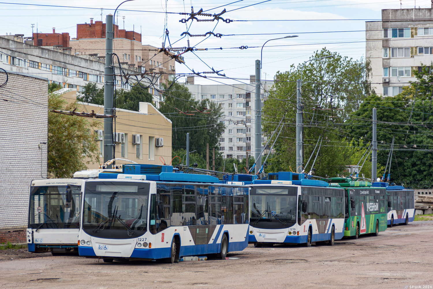 Санкт-Петербург, ВМЗ-5298.01 «Авангард» № 1227