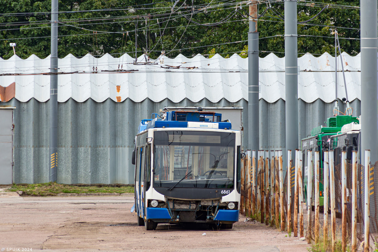 Pietari, VMZ-5298.01 “Avangard” # 6861