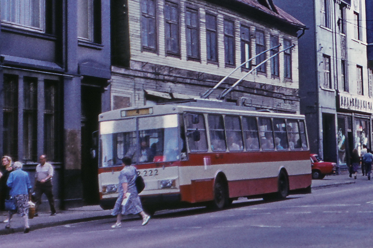 Рига, Škoda 14Tr02/6 № 2-222