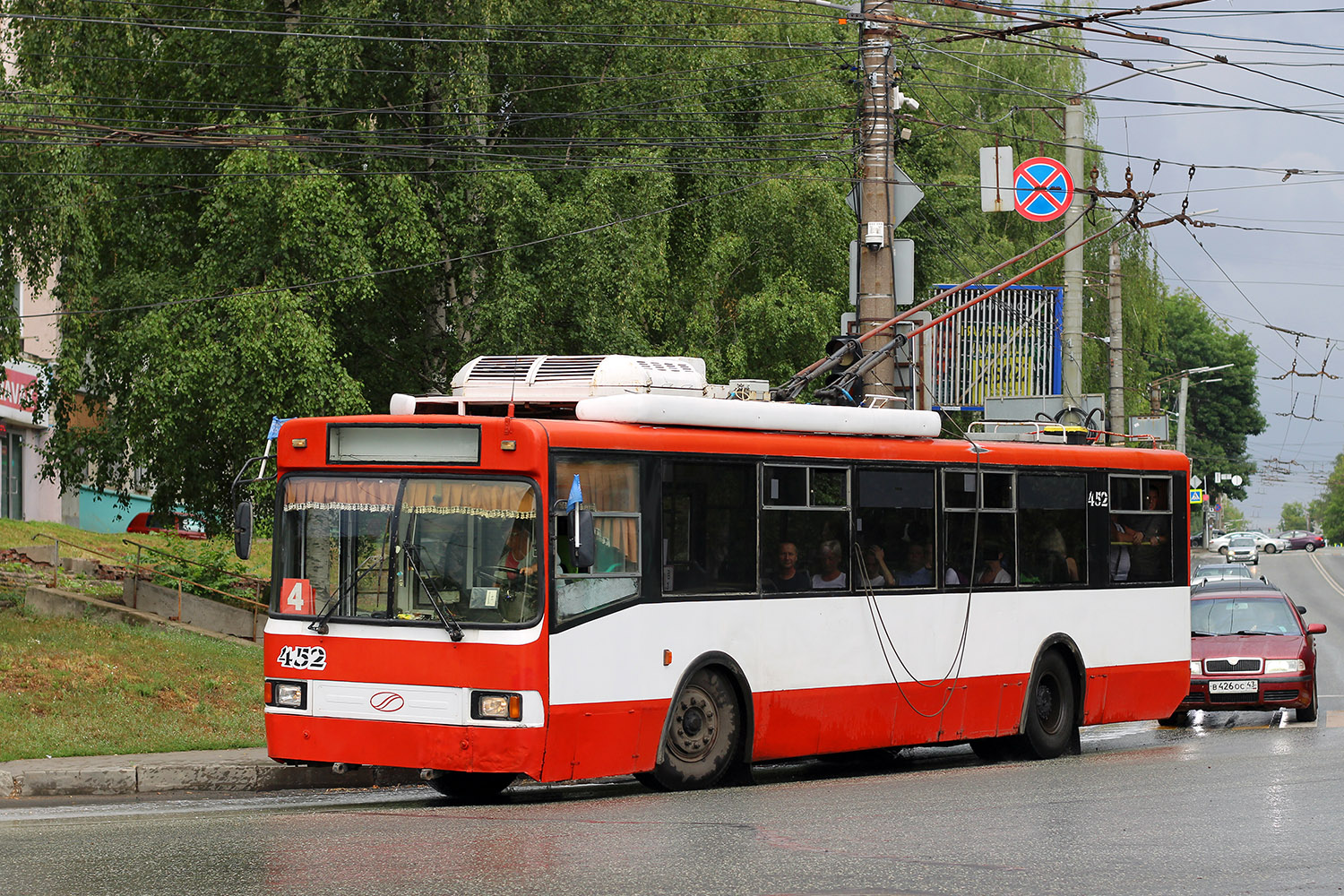 Киров, БТЗ-52764Р № 452