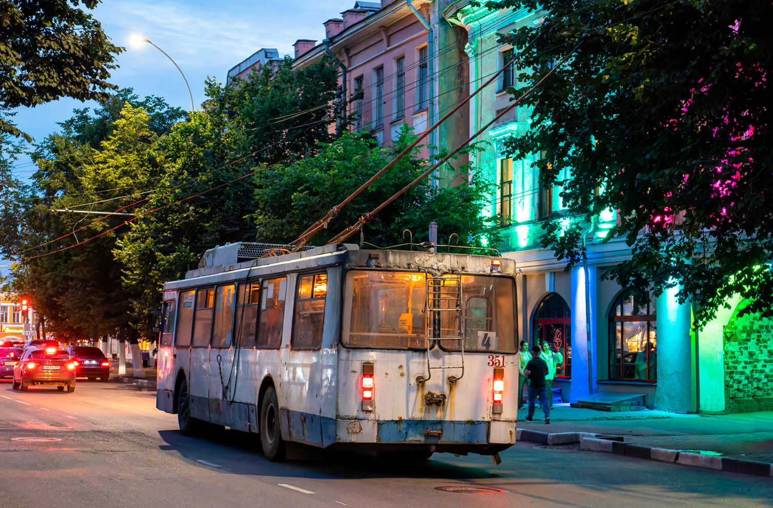 Вологда, ЗиУ-682ГМ1 (с широкой передней дверью) № 351