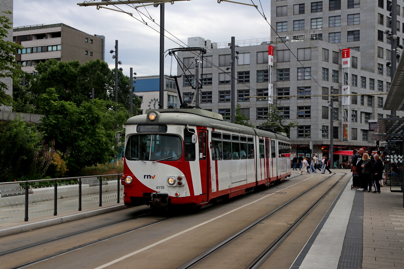 Рейн-Неккар, Duewag GT8 № 4110