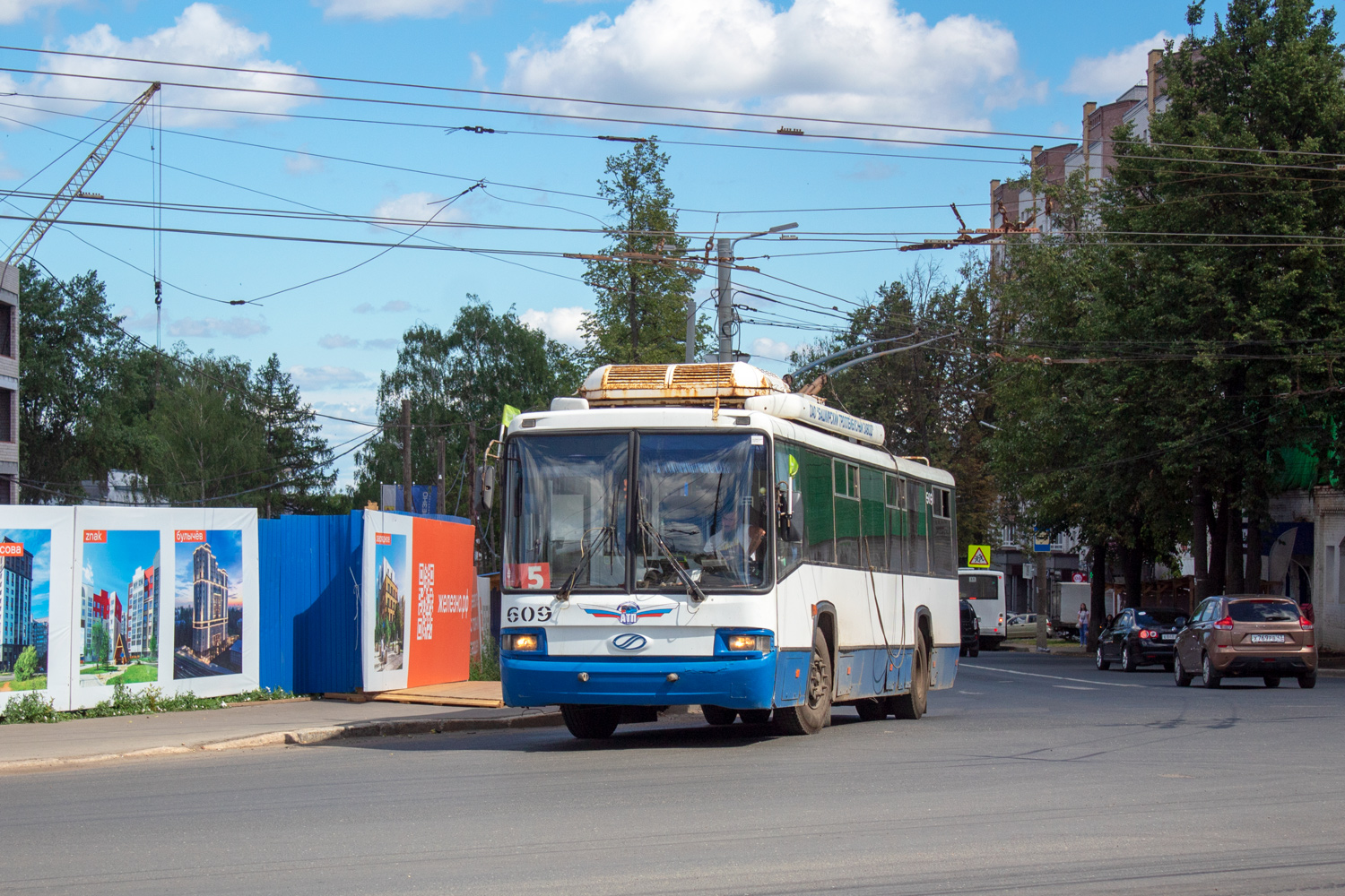 Киров, БТЗ-52768А № 609