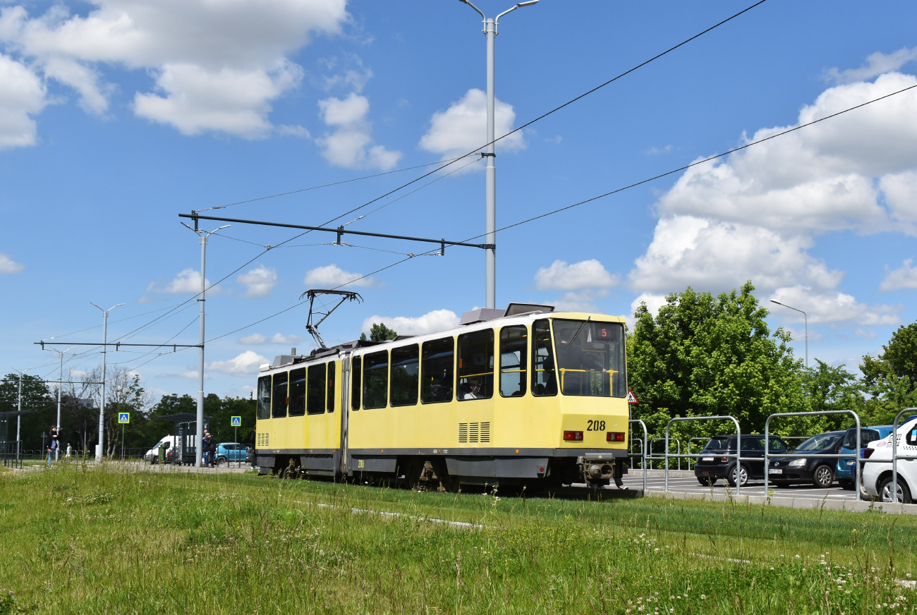 Орадя, Tatra KT4DM № 208