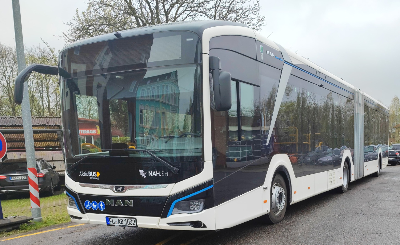Фленсбург, MAN 18C Lion's City 18 E NG544 № 32