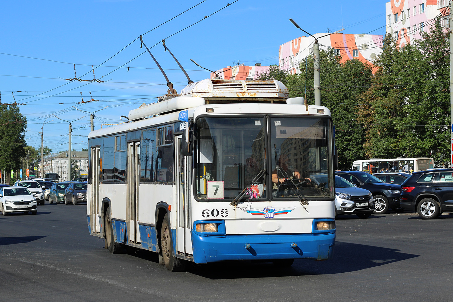 Kirov, BTZ-52768A № 608