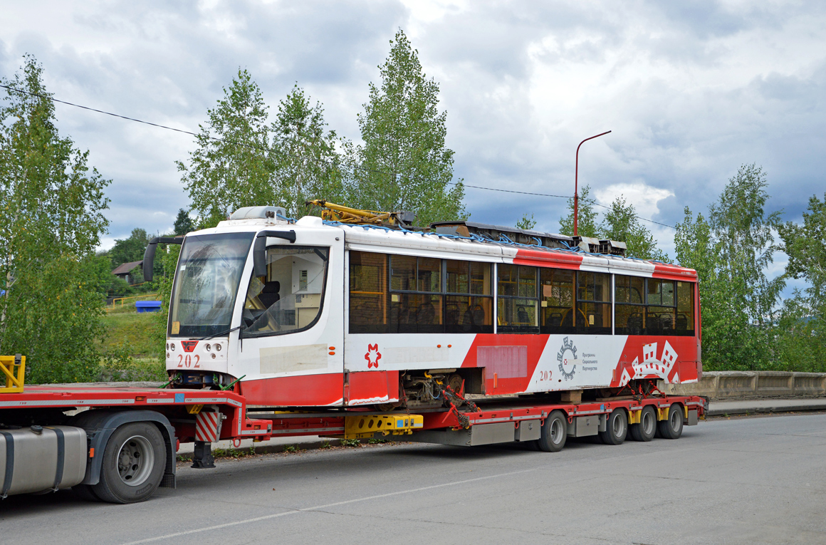 Енакиево, 71-623-02 № 202; Усть-Катав — Разные фотографии