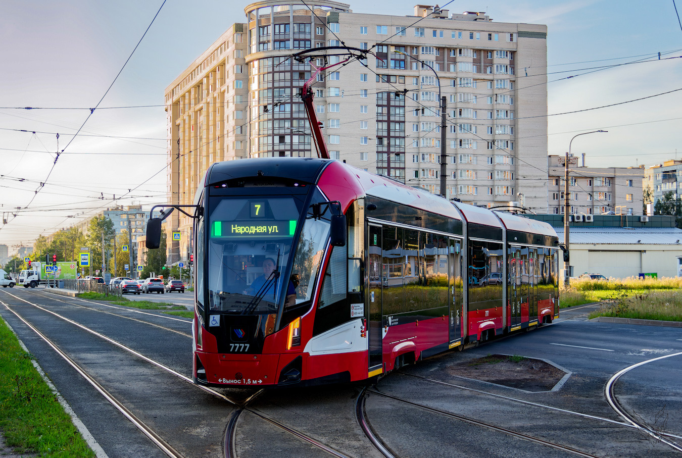 Санкт-Петербург, 71-932 «Невский» № 7777