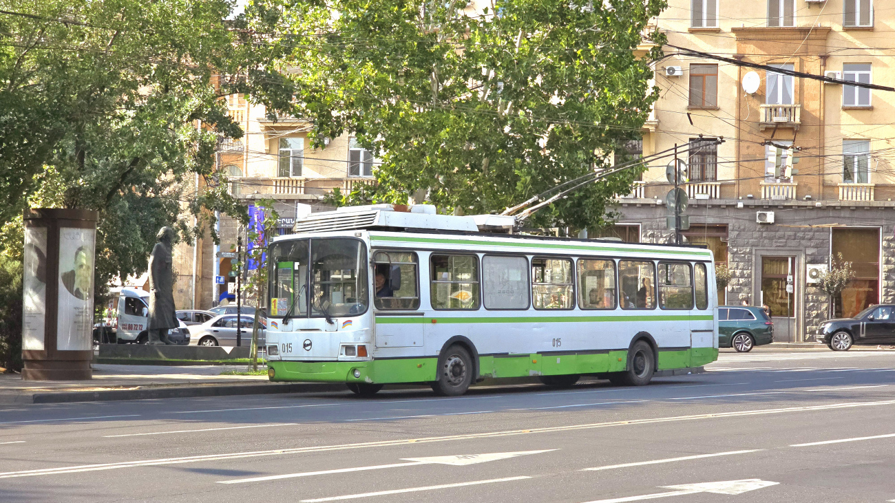 Ереван, ЛиАЗ-5280 (ВЗТМ) № 015