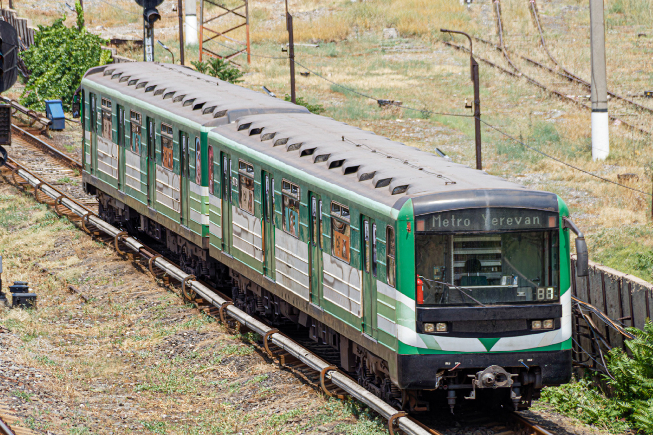 Ереван, 81-717M № 9179