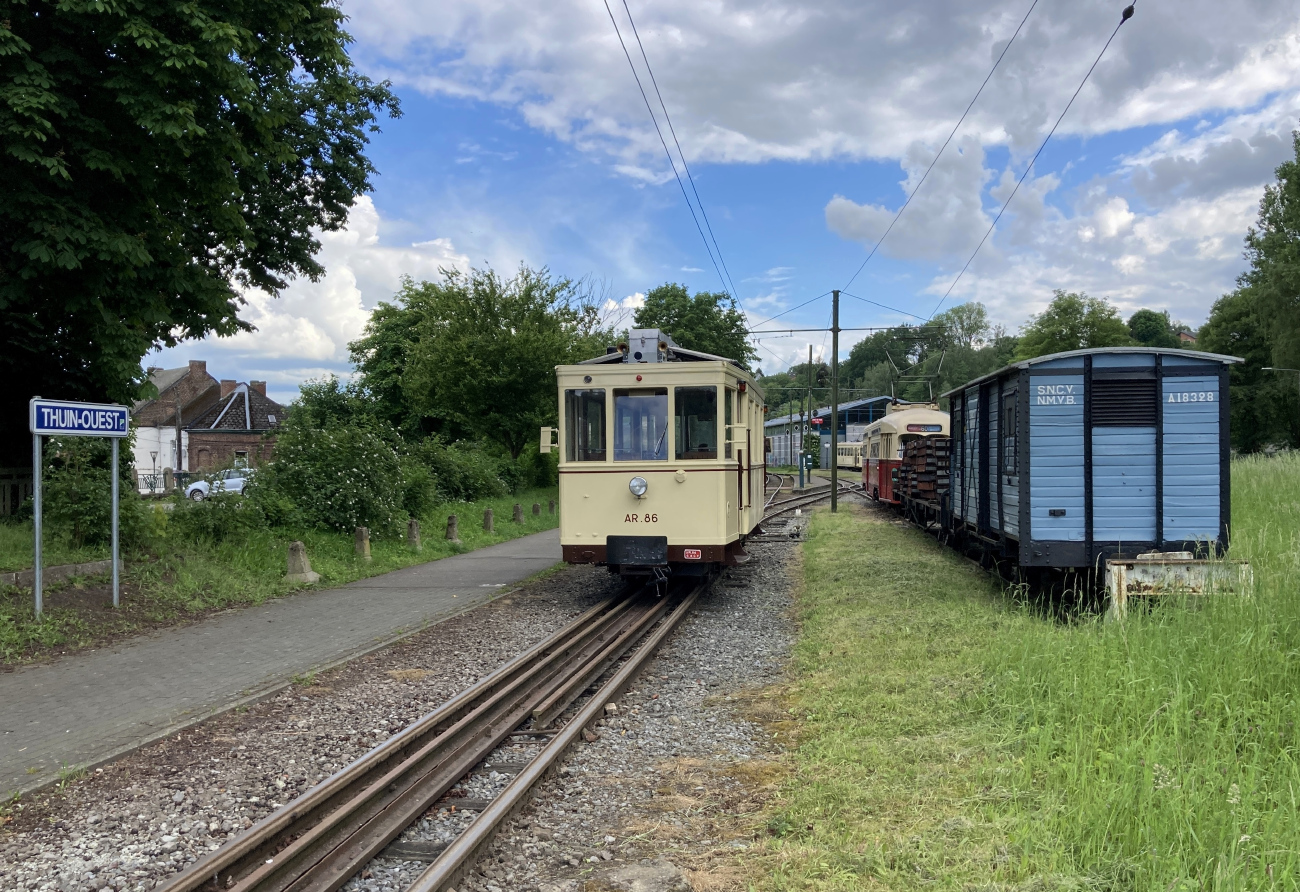 Тюэн, SNCV дизель-поезд № AR.86; Тюэн, Двухосный грузовой прицеп № A.18328