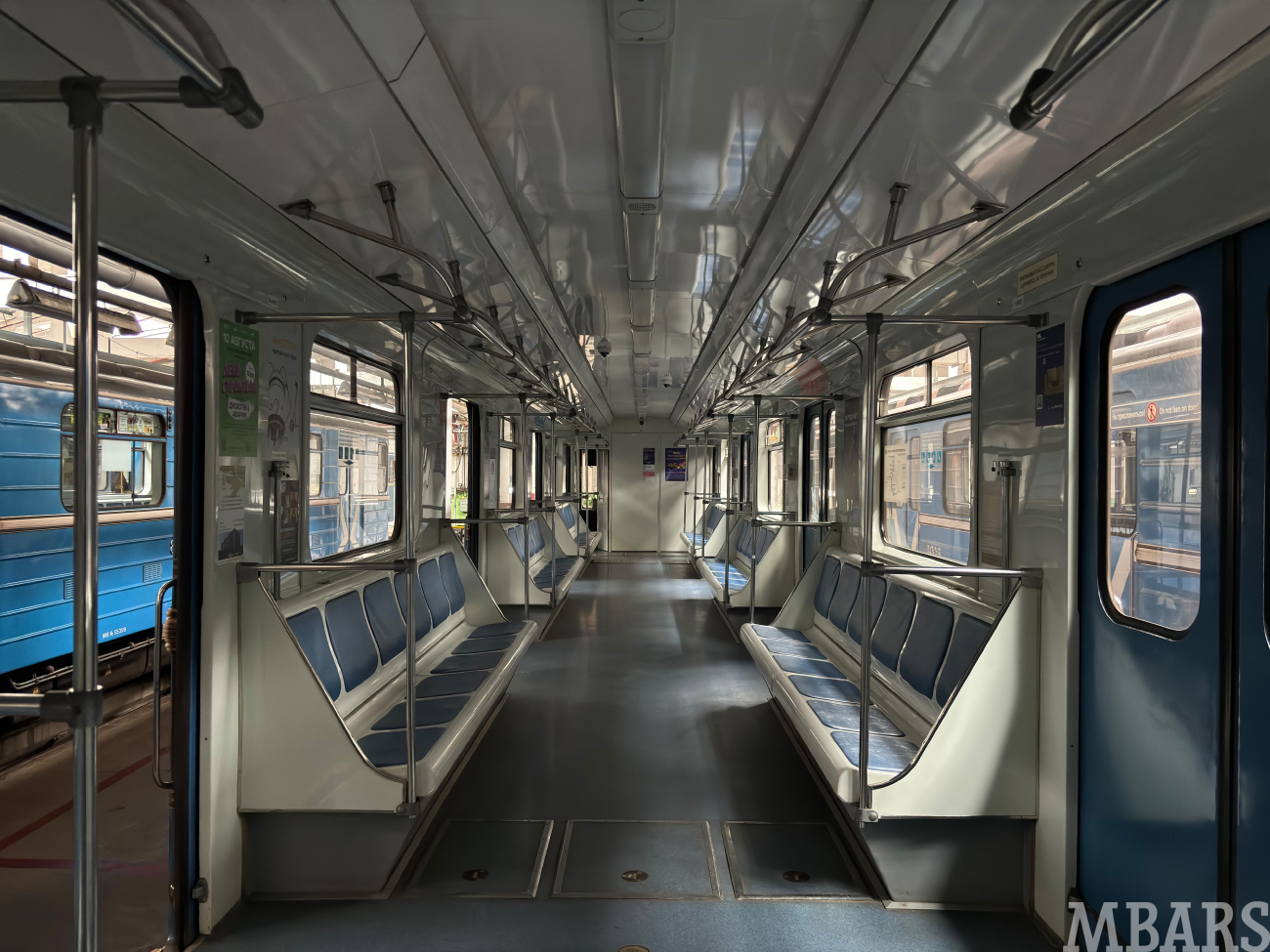 Екатеринбург, 81-717.5 (ЛВЗ/ВМ) № 8925
