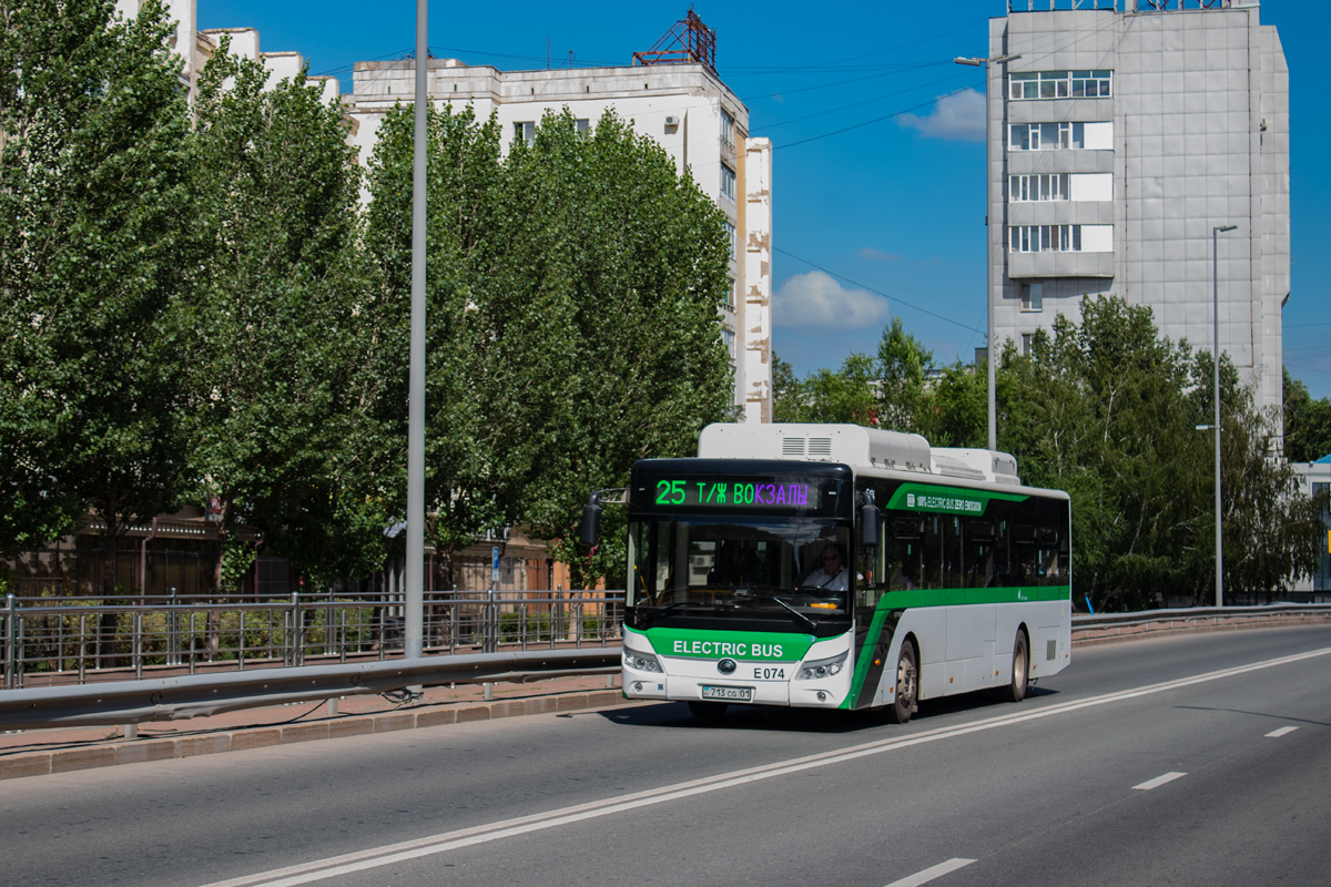 Астана, Yutong E12LF (ZK6128BEVG) (СарыаркаАвтоПром) № E074