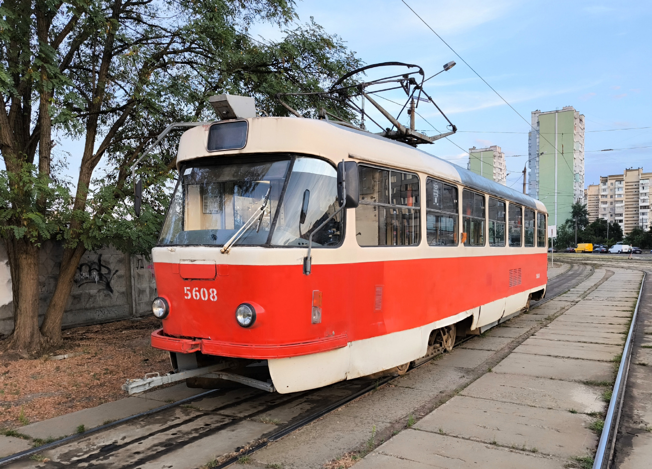 Киев, Tatra T3SUCS № 5608