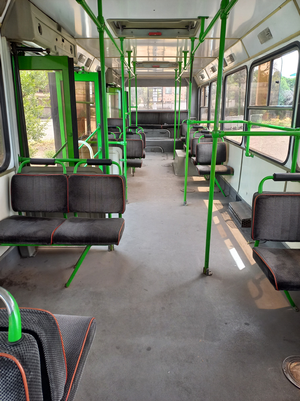 Ереван, ЛиАЗ-5280 (ВЗТМ) № 005