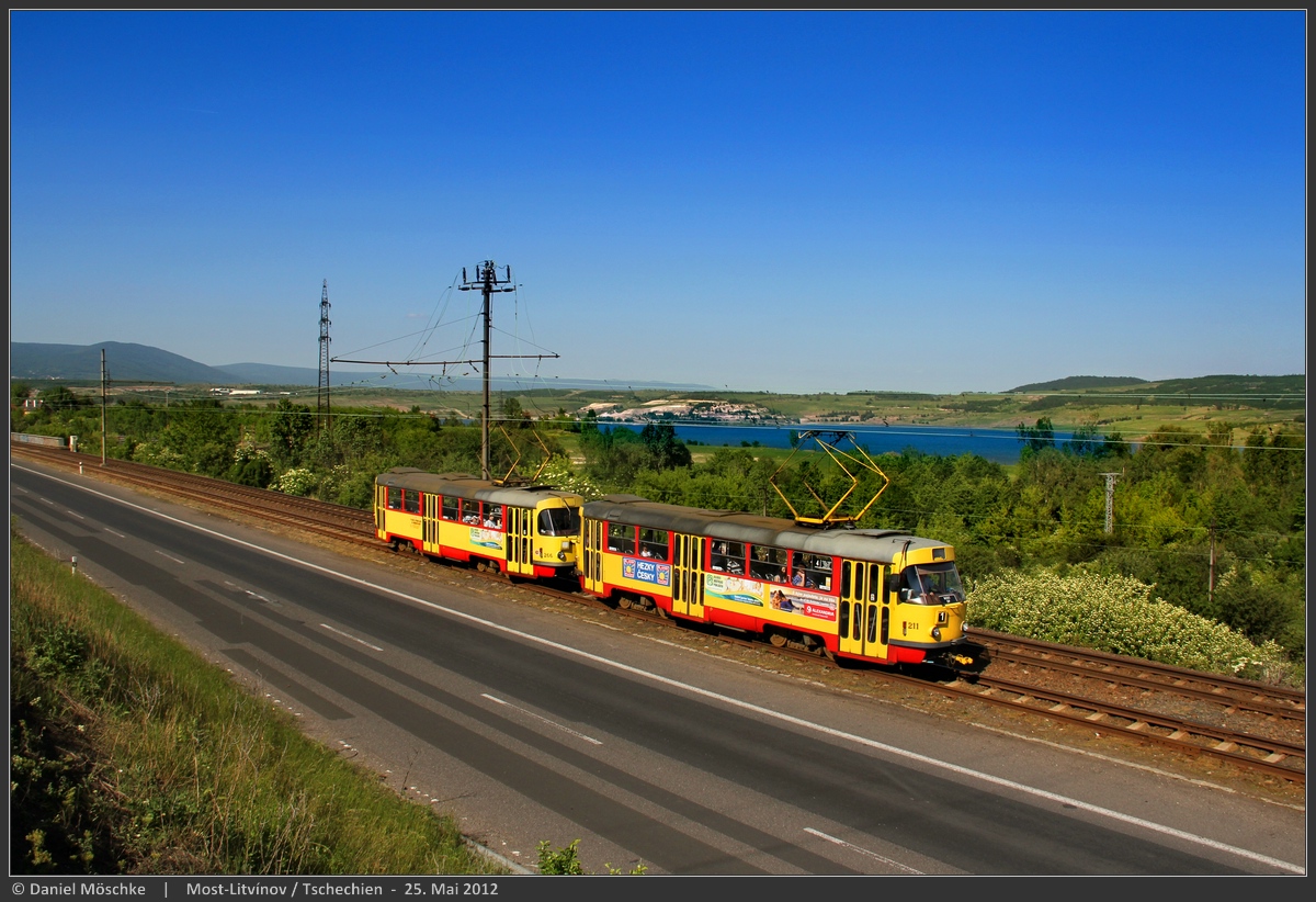 Мост ― Литвинов, Tatra T3SU № 211
