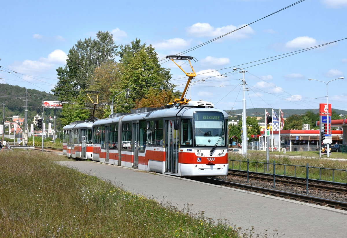 Brno, Vario LF2R.E № 1088