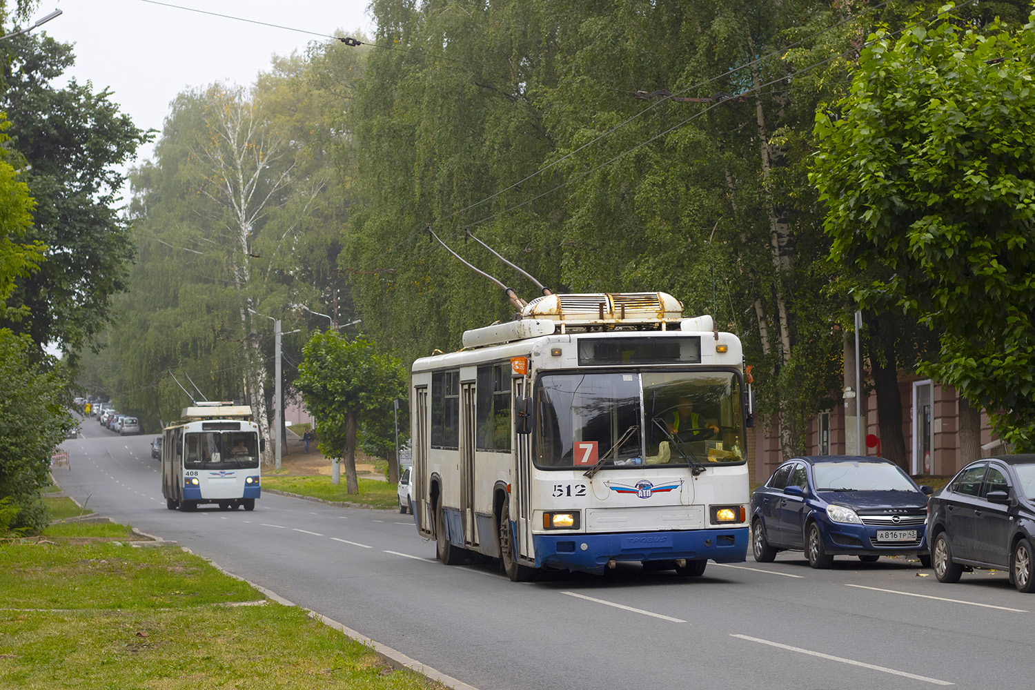 Киров, БТЗ-52764Р № 512