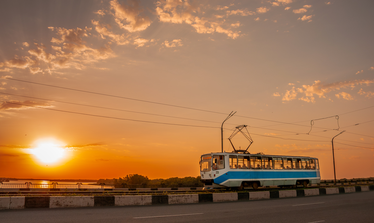 Dnipro, 71-608KM Nr. 2225