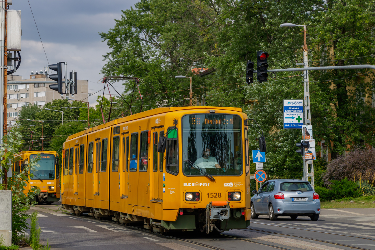 Будапешт, Duewag TW6000 № 1528