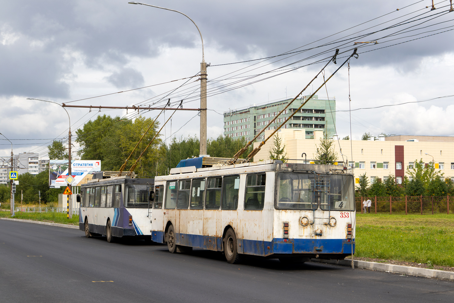 Вологда, ЗиУ-682ГМ1 (с широкой передней дверью) № 353