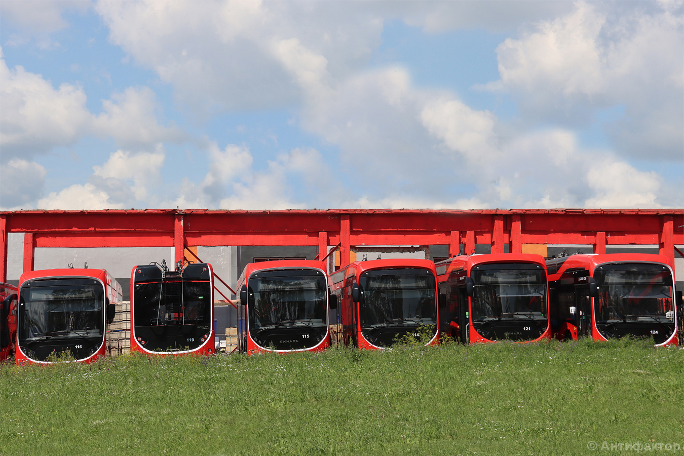 Chelyabinsk, Sinara 6254.01 # 116; Chelyabinsk, Sinara 6254.01 # 119; Chelyabinsk, Sinara 6254.01 # 115; Chelyabinsk — Chelyabinsk plant of urban electric transport Chelyabinsk, Sinara 6254.01 # 116; Chelyabinsk, Sinara 6254.01 # 119; Chelyabinsk, Sinara 6254.01 # 115; Chelyabinsk — Chelyabinsk plant of urban electric transport