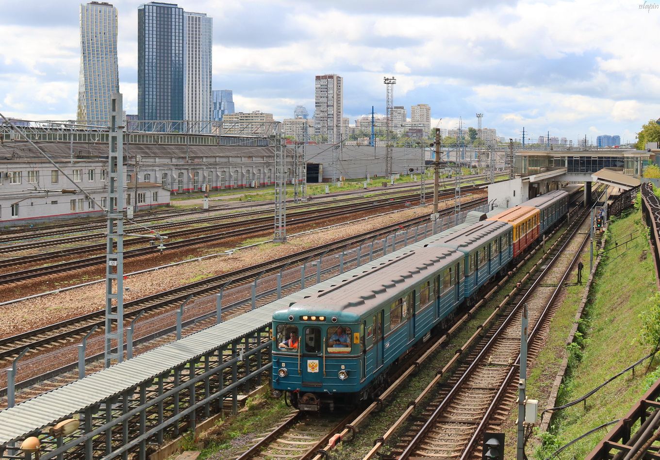 Москва, Еж3 № 5824