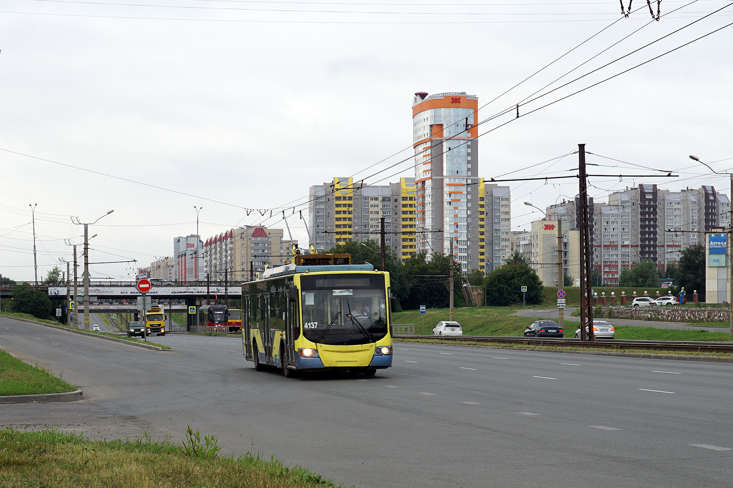 Барнаул, ВМЗ-5298.01 «Авангард» № 4137