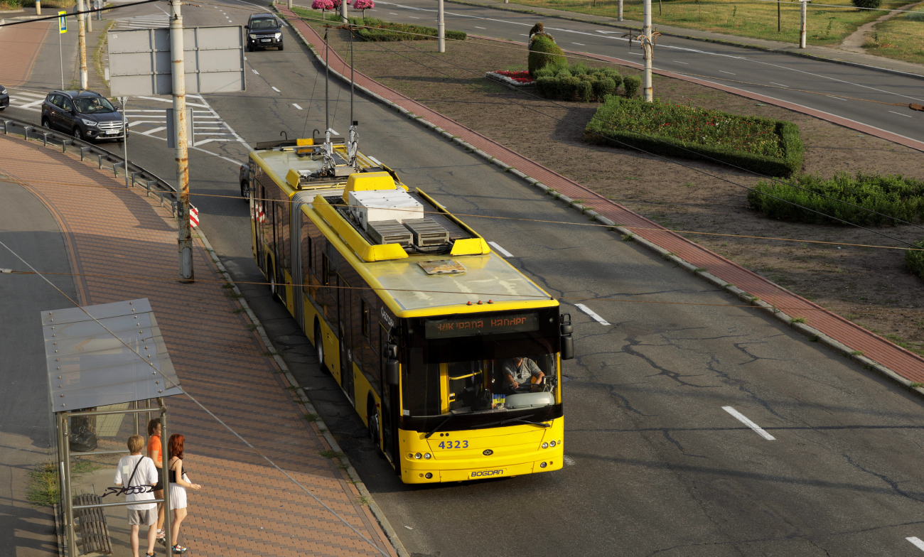 Киев, Богдан Т90110 № 4323