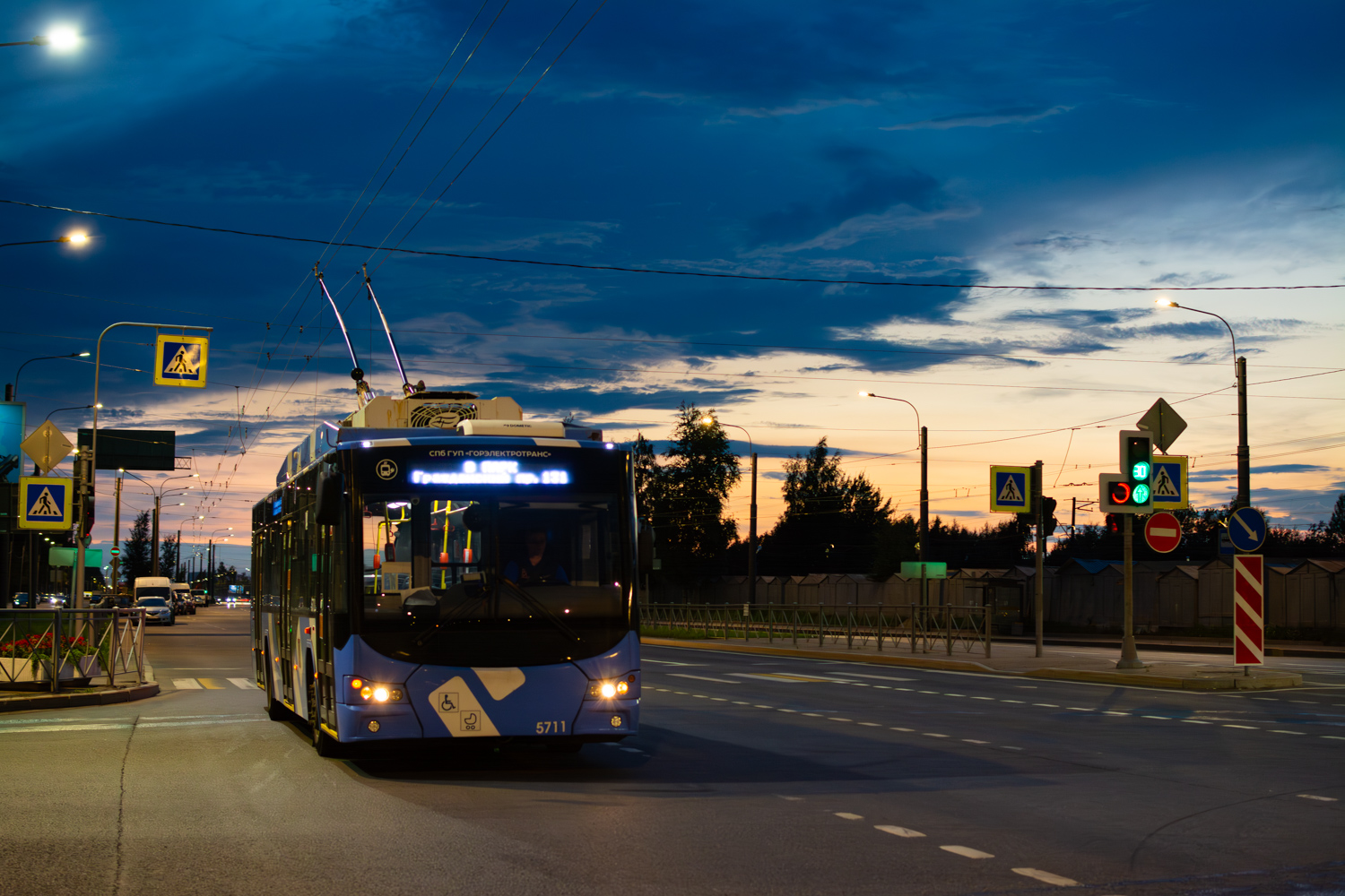 Санкт-Петербург, ВМЗ-5298.01 «Авангард» № 5711