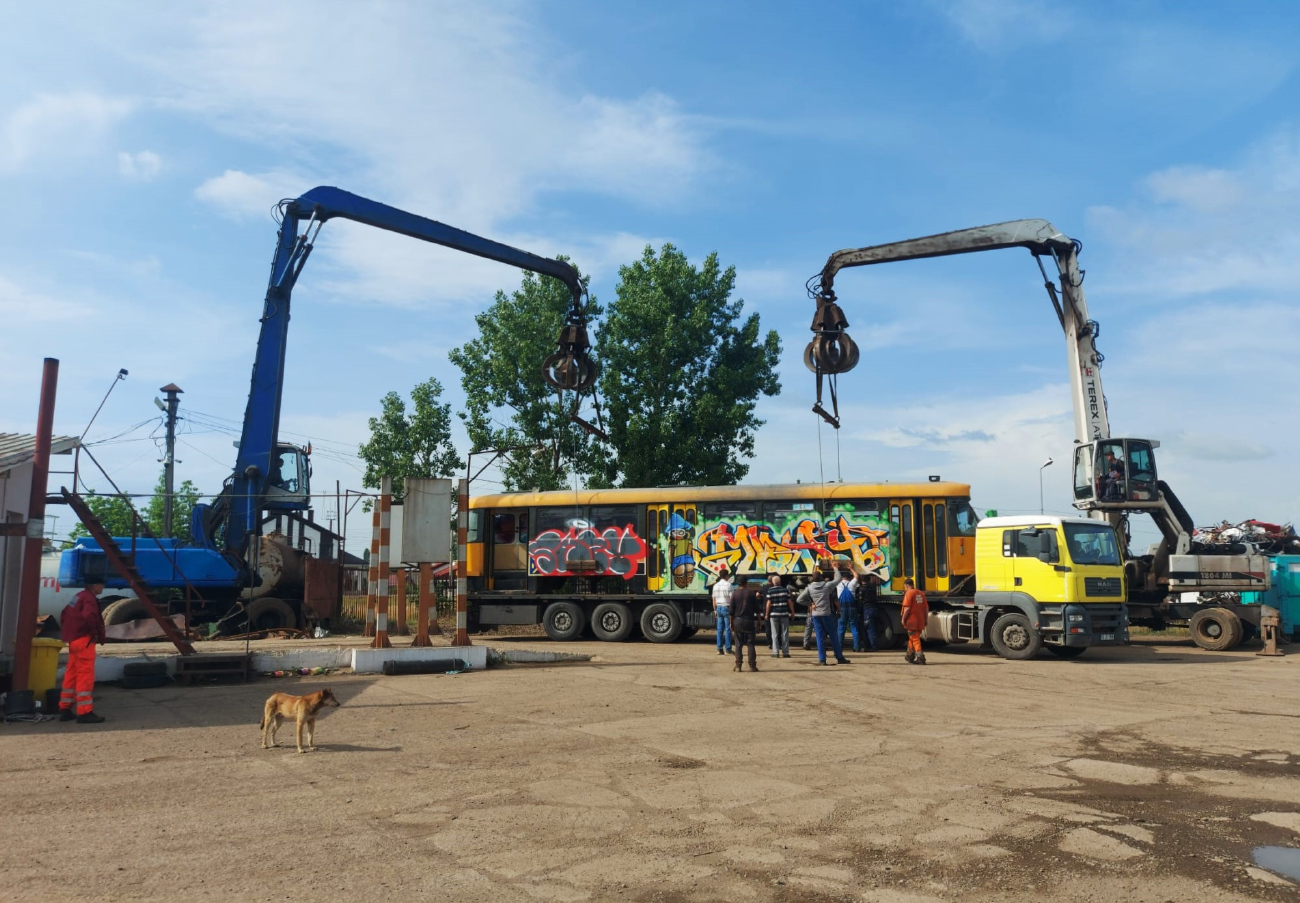 Ботошани, Tatra T4D-MT № BT-1202; Транспорт и животные; Ботошани — Утилизирование трамвайных вагонов