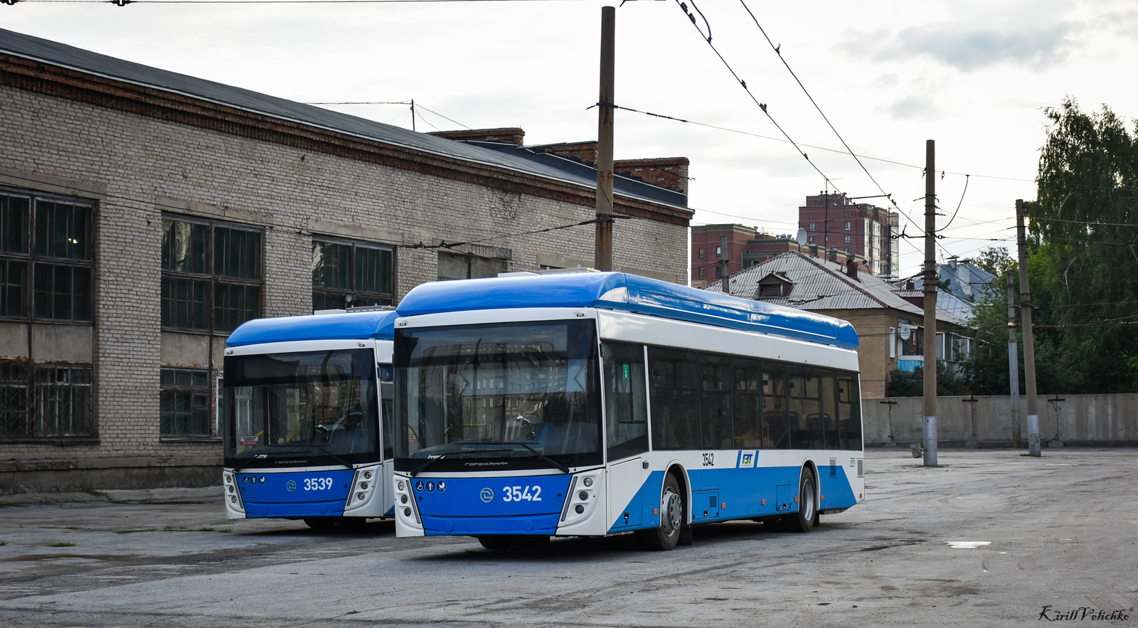 Novosibirsk, UTTZ-6241.01 “Gorozhanin” # 3542