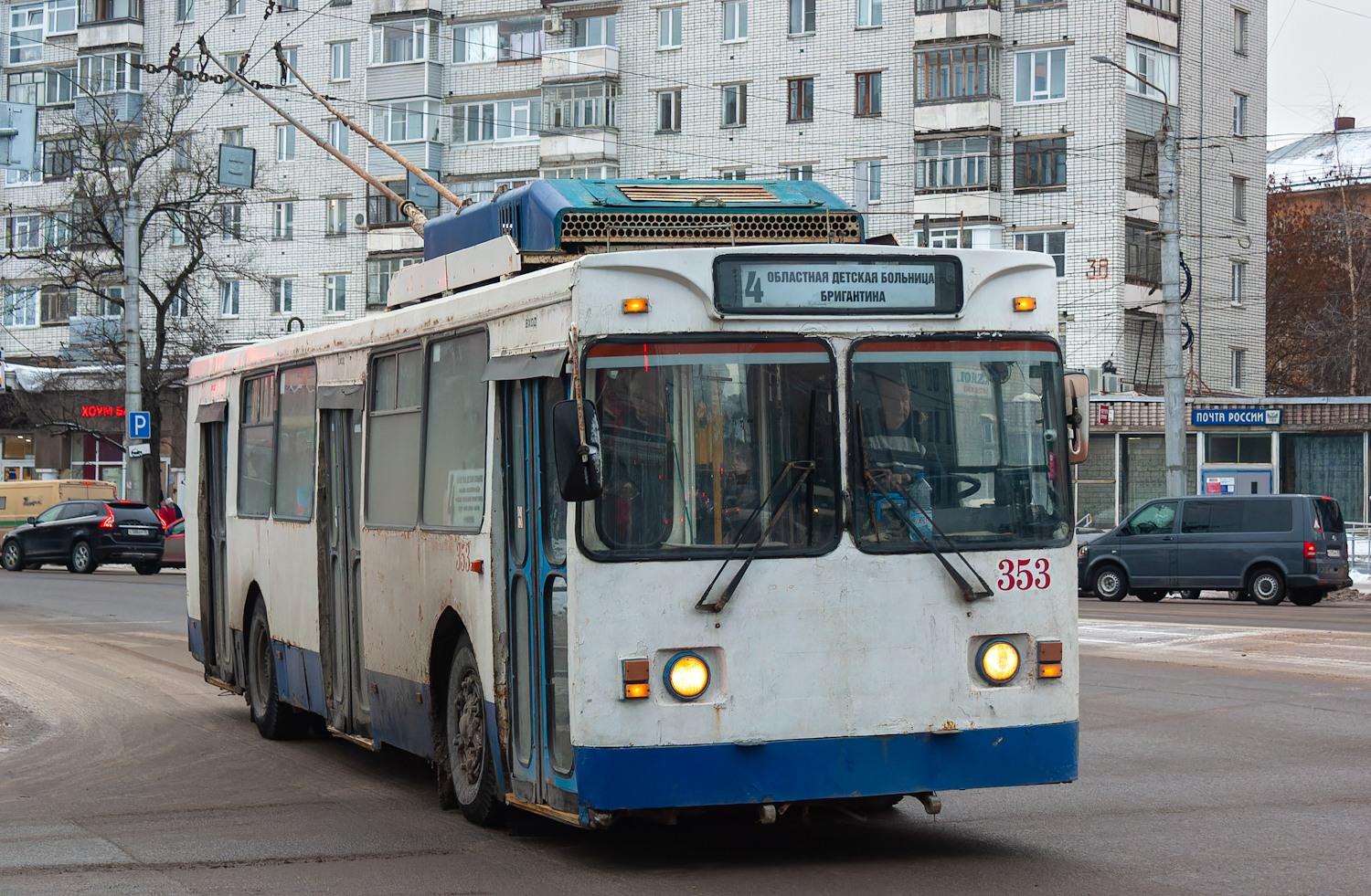 Вологда, ЗиУ-682ГМ1 (с широкой передней дверью) № 353