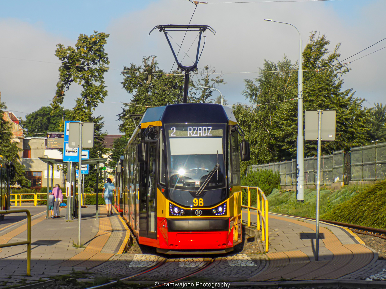 Grudziądz, Konstal 805NaMM — 90; Grudziądz, Konstal 805NaMM — 89; Grudziądz, Modertrans Moderus Beta MF 28 AC — 98