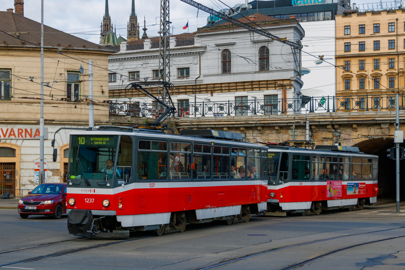 Брно, Tatra T6A5 № 1237