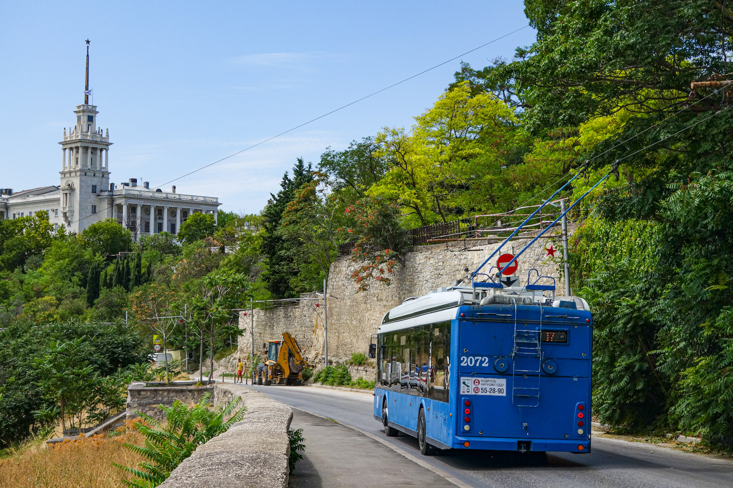 Sevastopol, Trolza-5265.03 “Megapolis” Br. 2072 Sevastopol, Trolza-5265.03 “Megapolis” Br. 2072