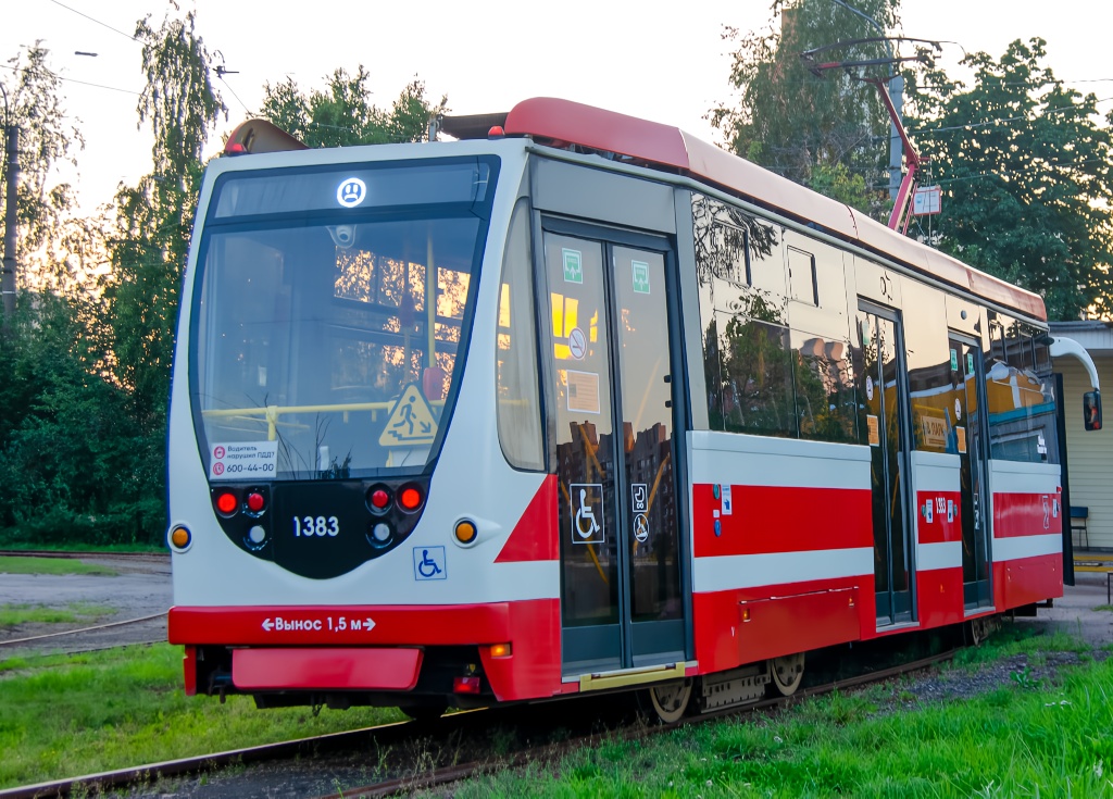 Szentpétervár, 71-134A (LM-99AVN) — 1383