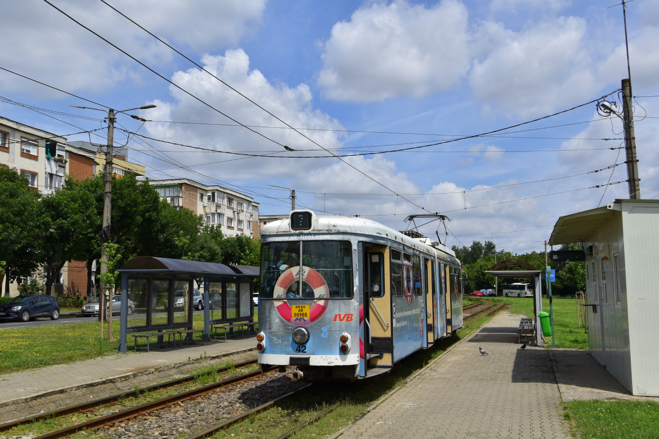 Арад, Duewag GT6 № 42