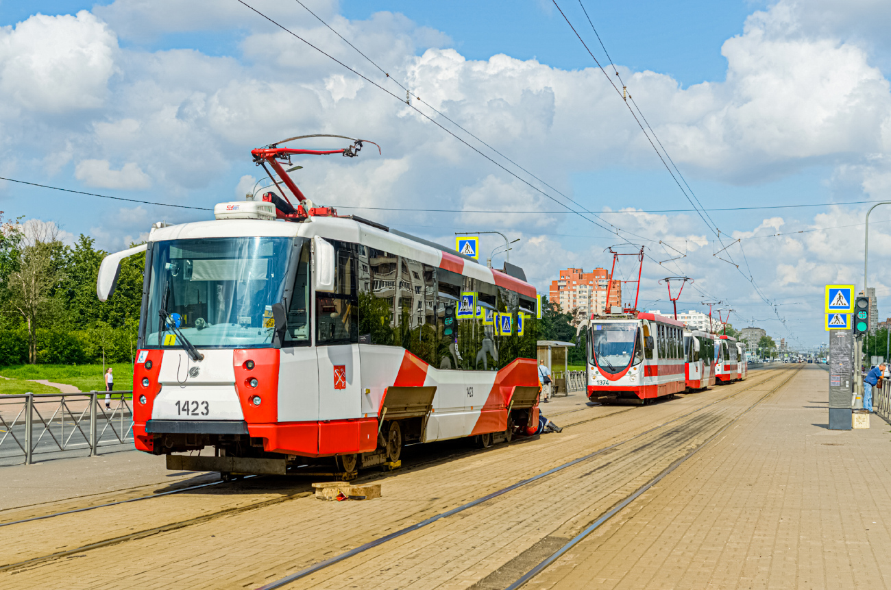 Sankt Petersburg, 71-153 (LM-2008) Nr. 1423; Sankt Petersburg — Incidents