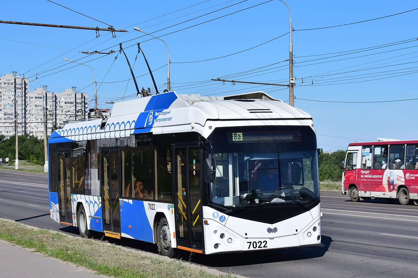 Волгоград, БКМ 32100D № 7022