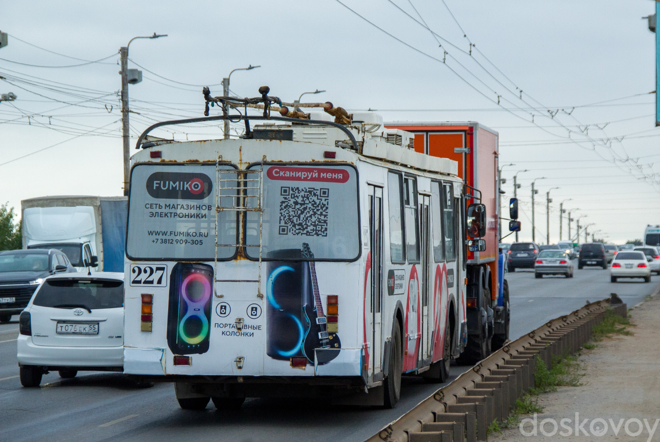 Омск, ЗиУ-682Г-016.02 № 227