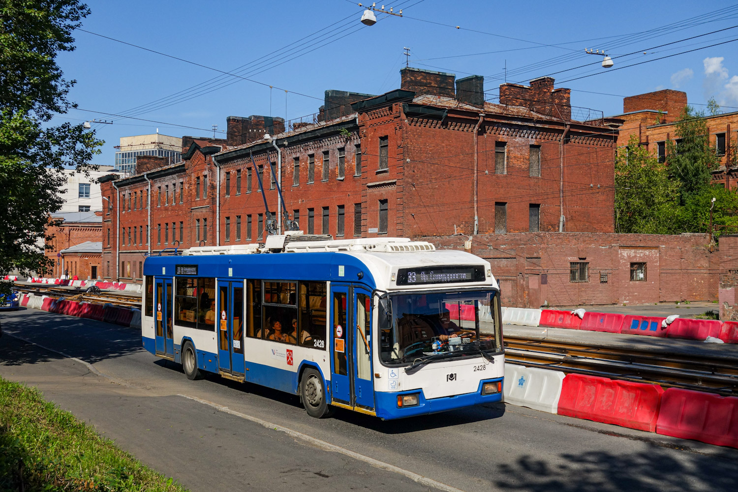 Санкт-Петербург, БКМ 321 № 2428