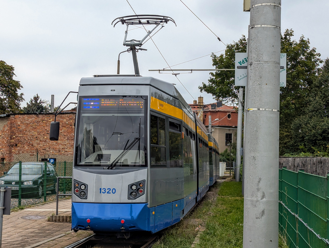 Лейпциг, Leoliner Fahrzeug-Bau Leipzig NGTW6L № 1320