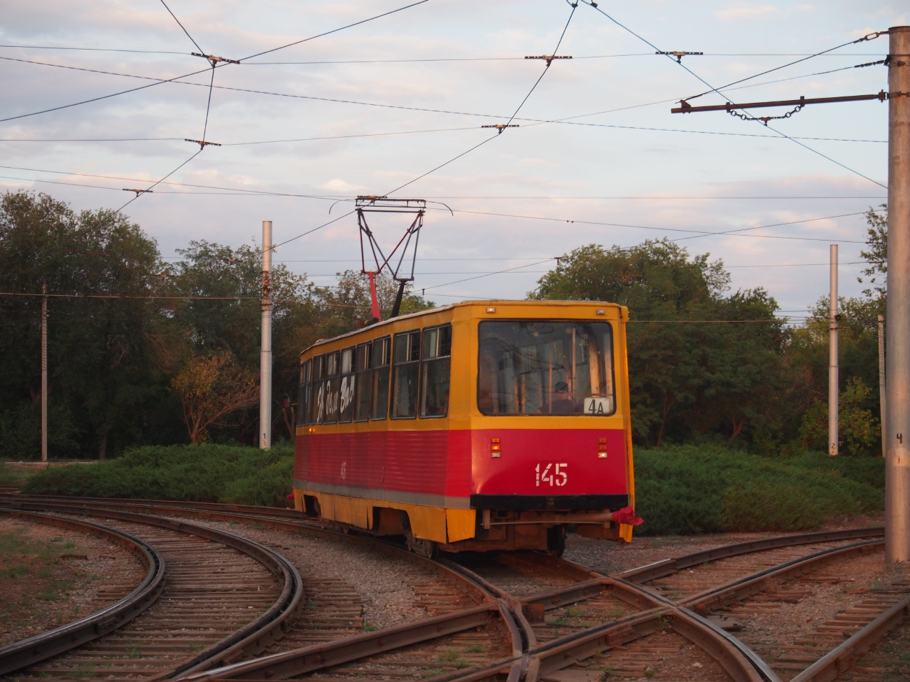Волжский, 71-605 (КТМ-5М3) № 145