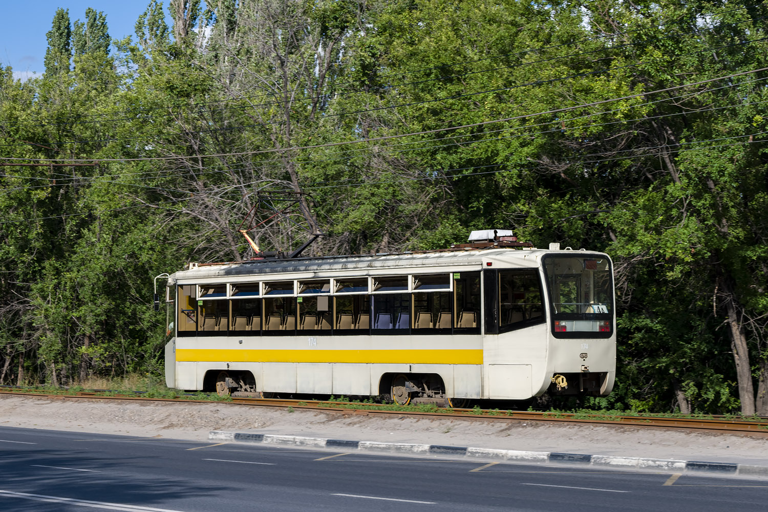 Волжский, 71-619К № 174