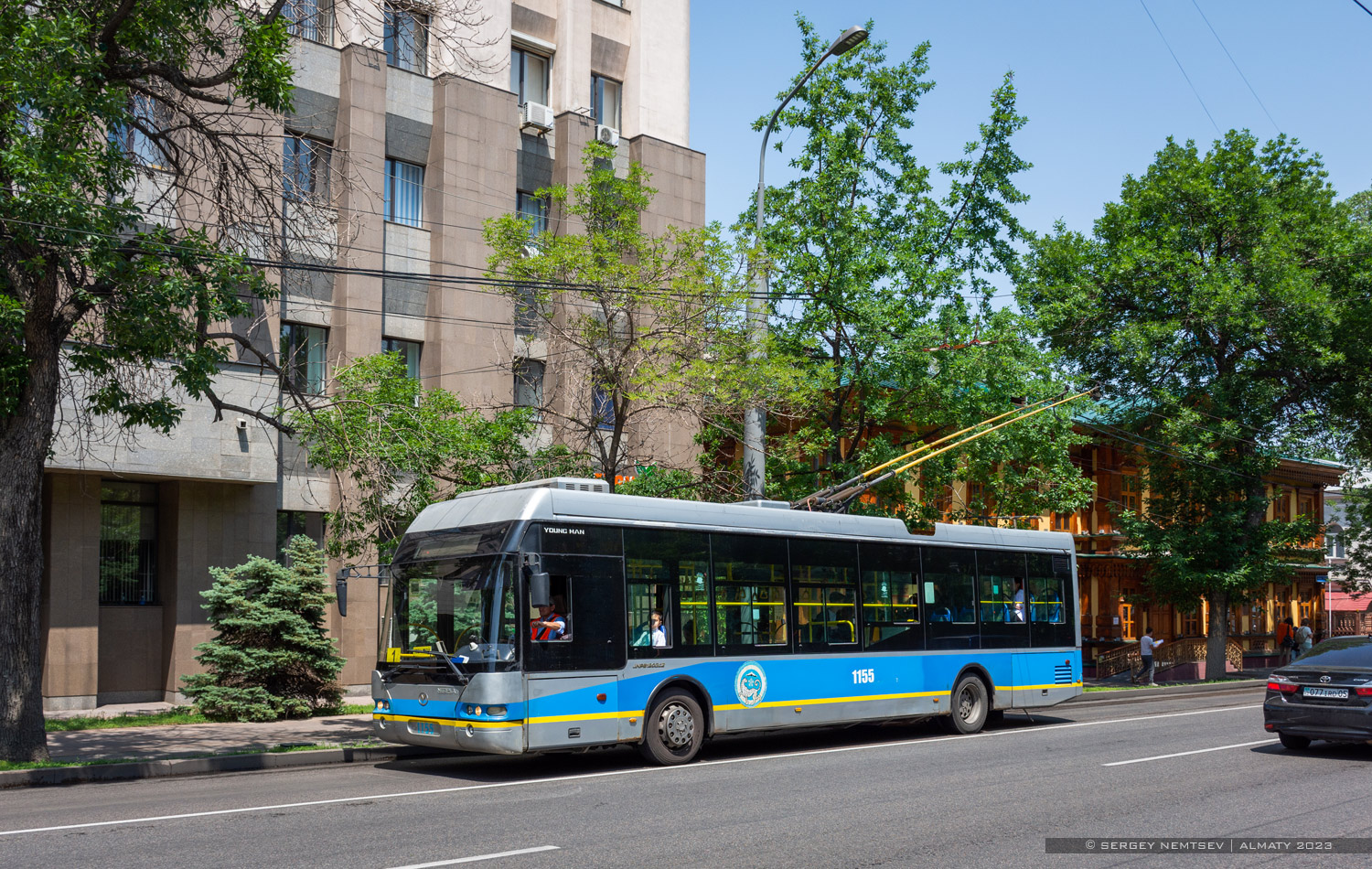 Алматы, YoungMan JNP6120GDZ (Neoplan Kazakhstan) № 1155