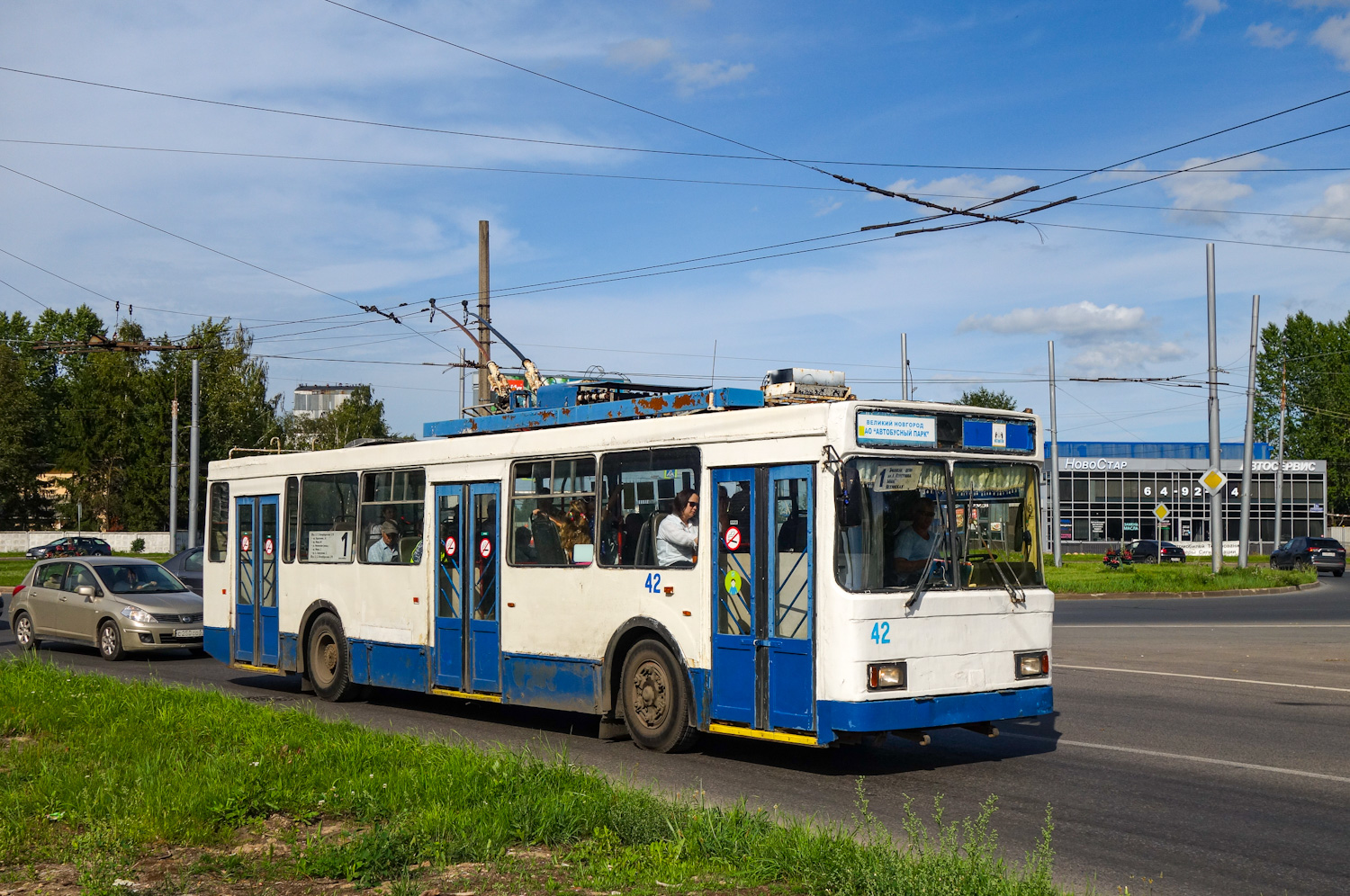 Великий Новгород, ВМЗ-5298-20 № 42