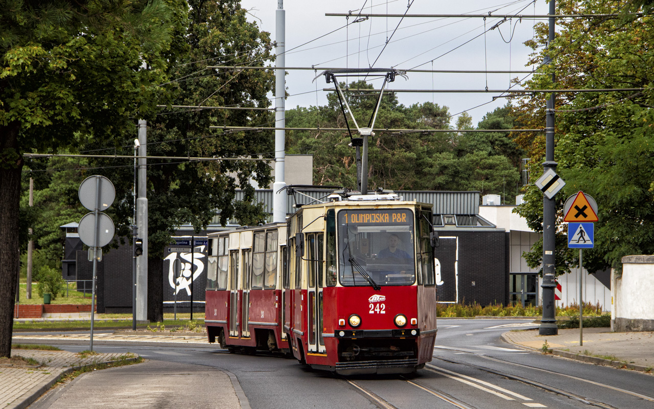 Торунь, Konstal 805Na № 242