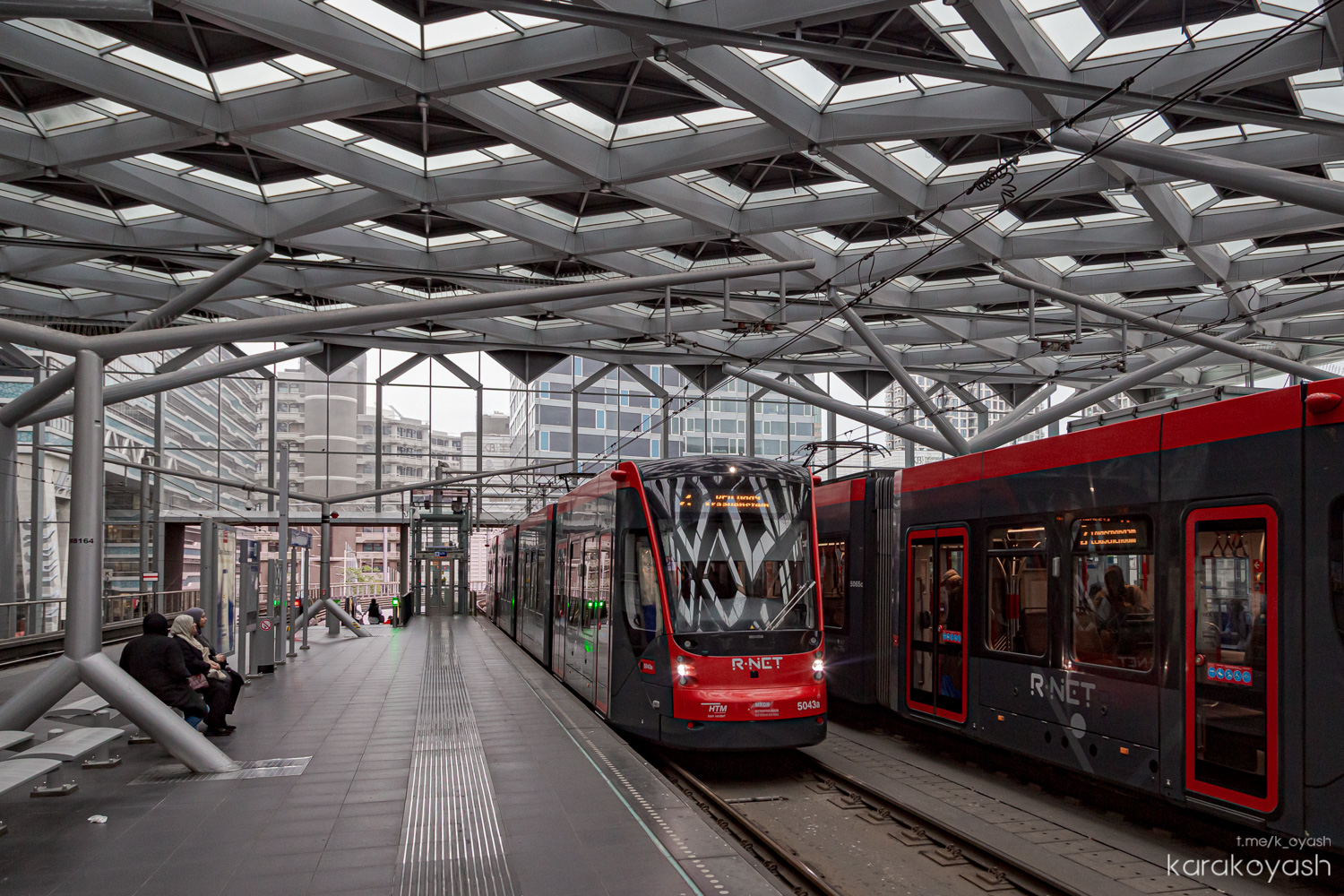 Гаага, Siemens Avenio № 5043