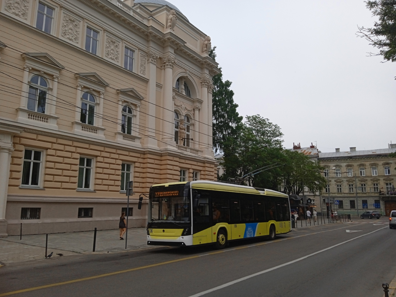 Lwów, Electron T19102 Nr 136